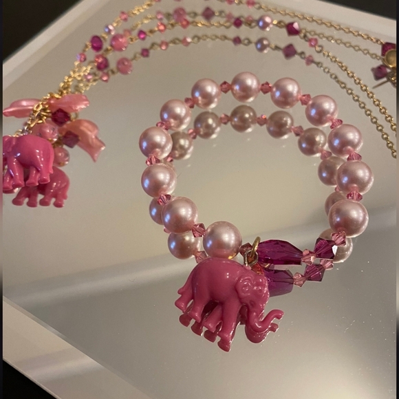 Welcome to The House of Tara! - Picture 14 of 17